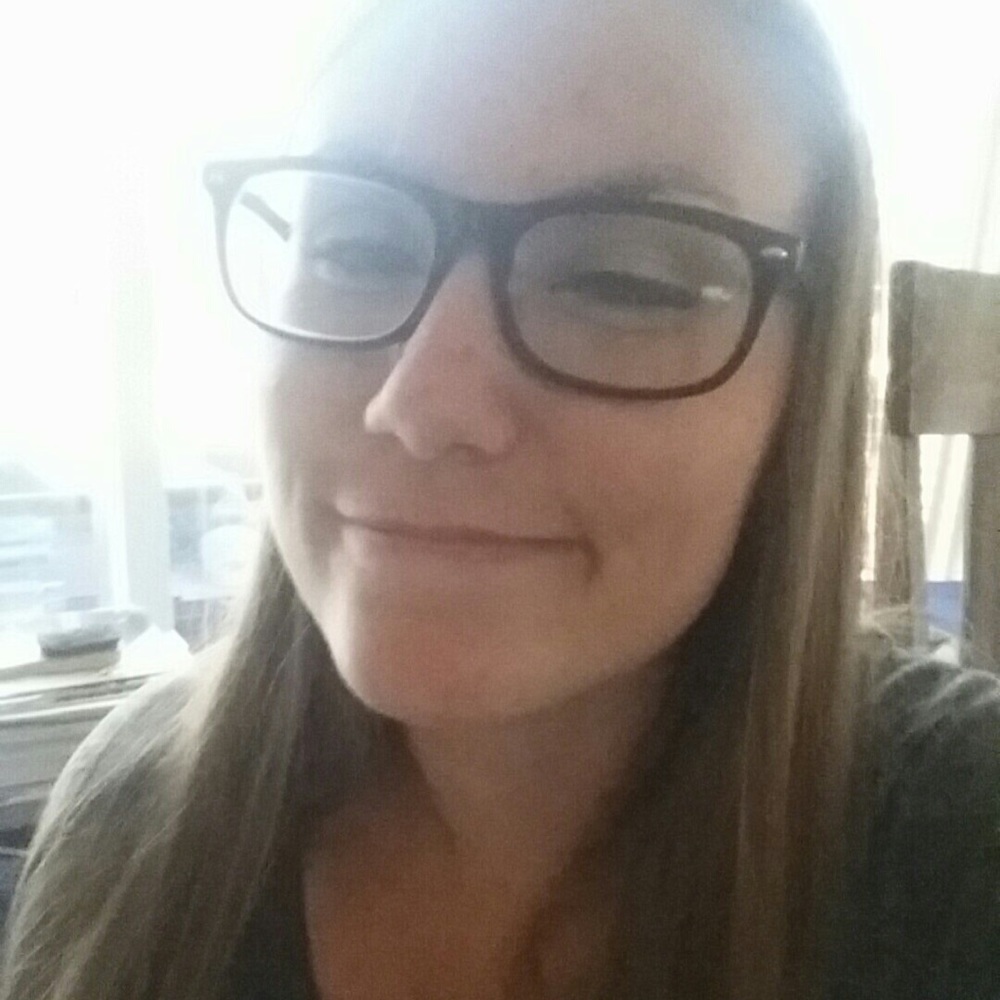 Meet your Posher, Jade